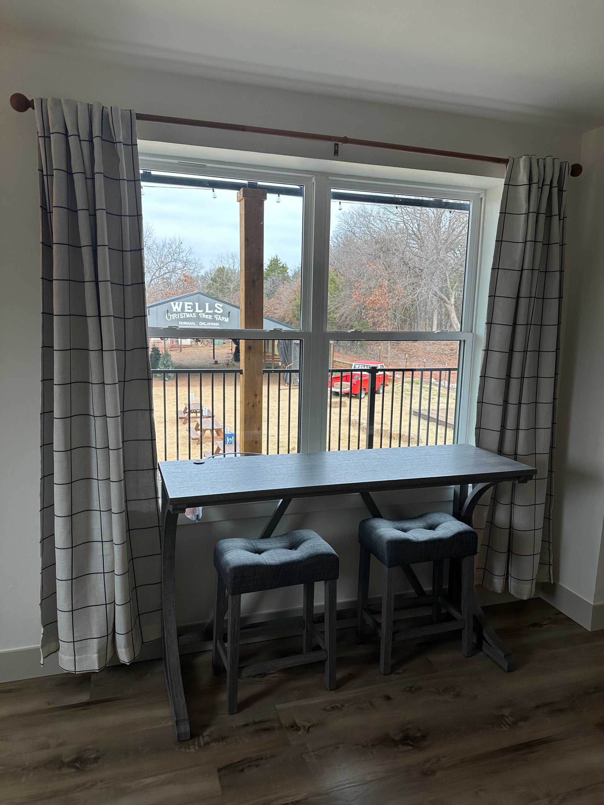Above The Pines Guest Suite - Rental at Wells Christmas Tree Farm Norman OK