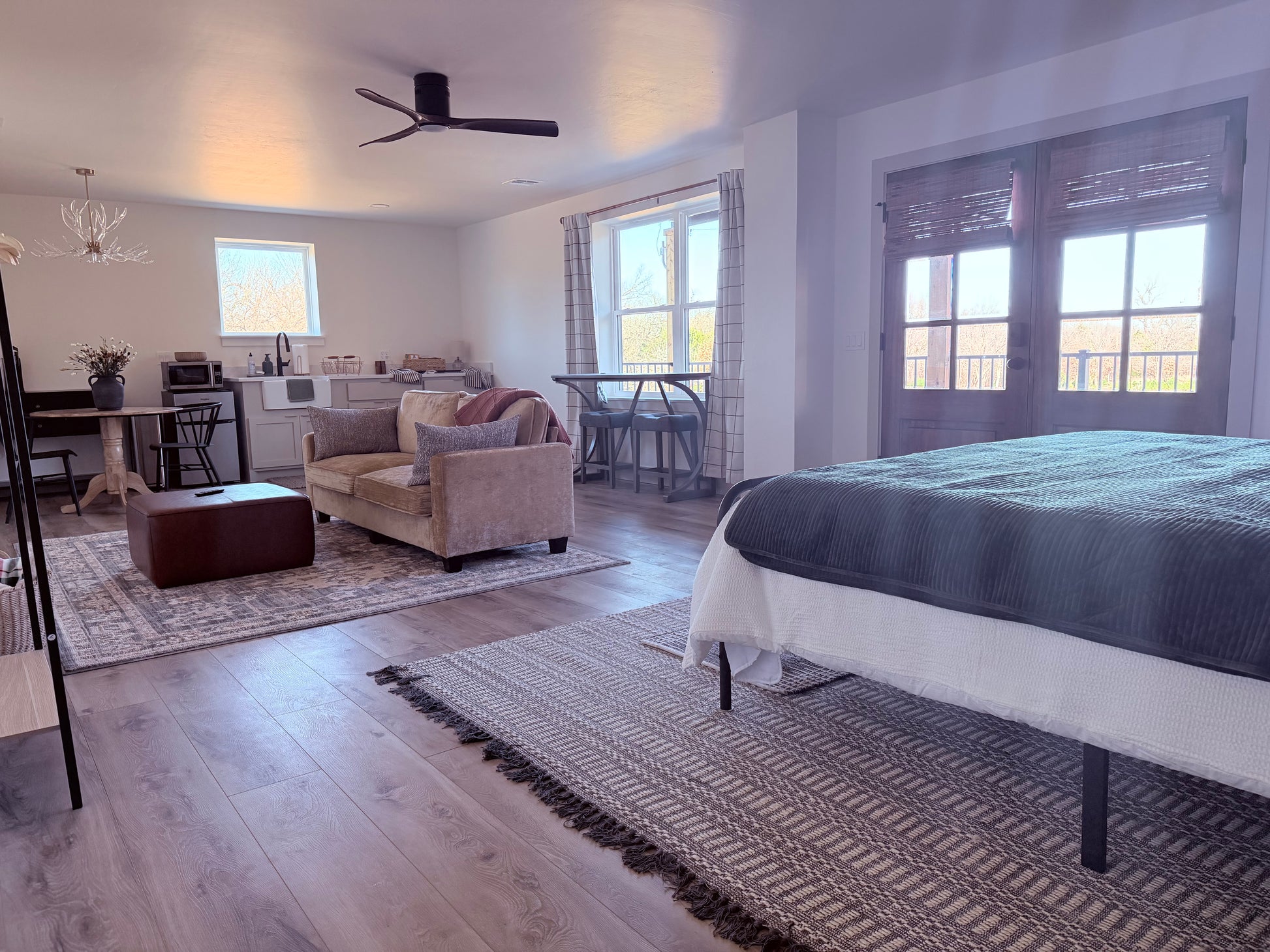 Above The Pines Guest Suite - Rental at Wells Christmas Tree Farm Norman OK